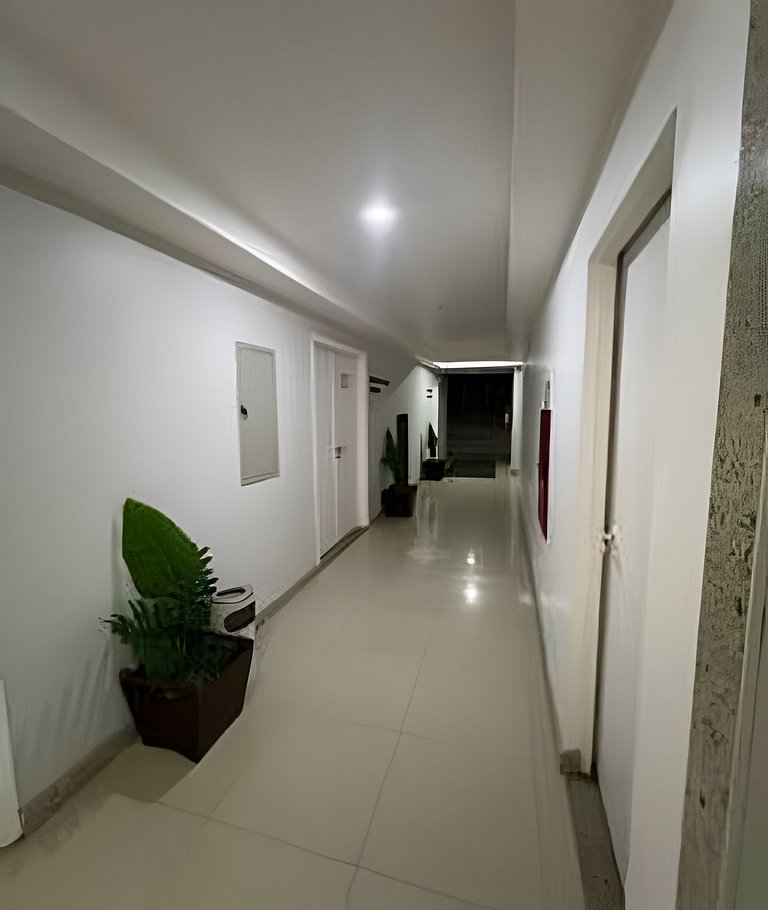 Flat Malu Pé na Areia - poucos passos praia Grande